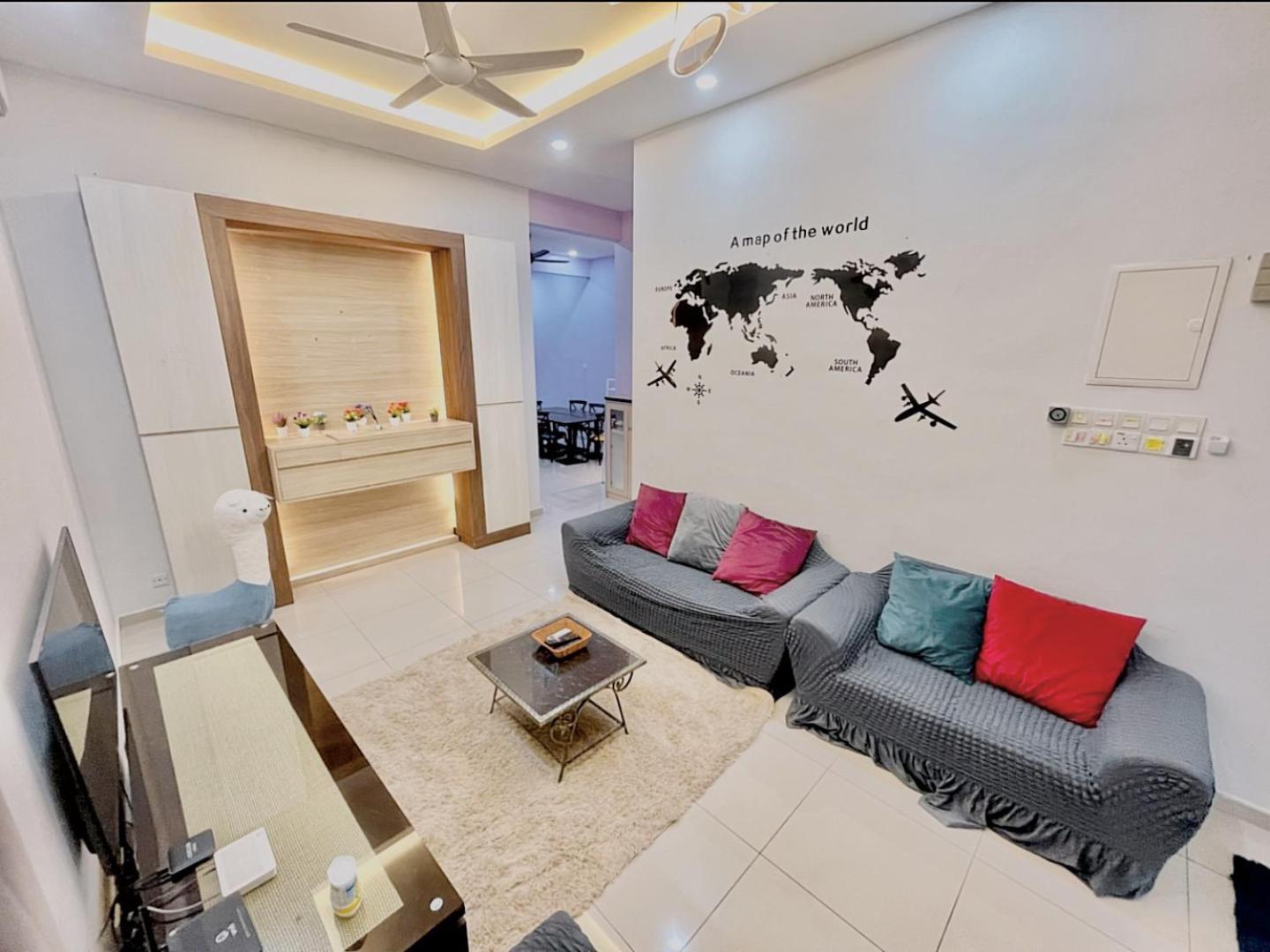 Comfort 36 Entire House At Alma Bukit Mertajam Luaran gambar