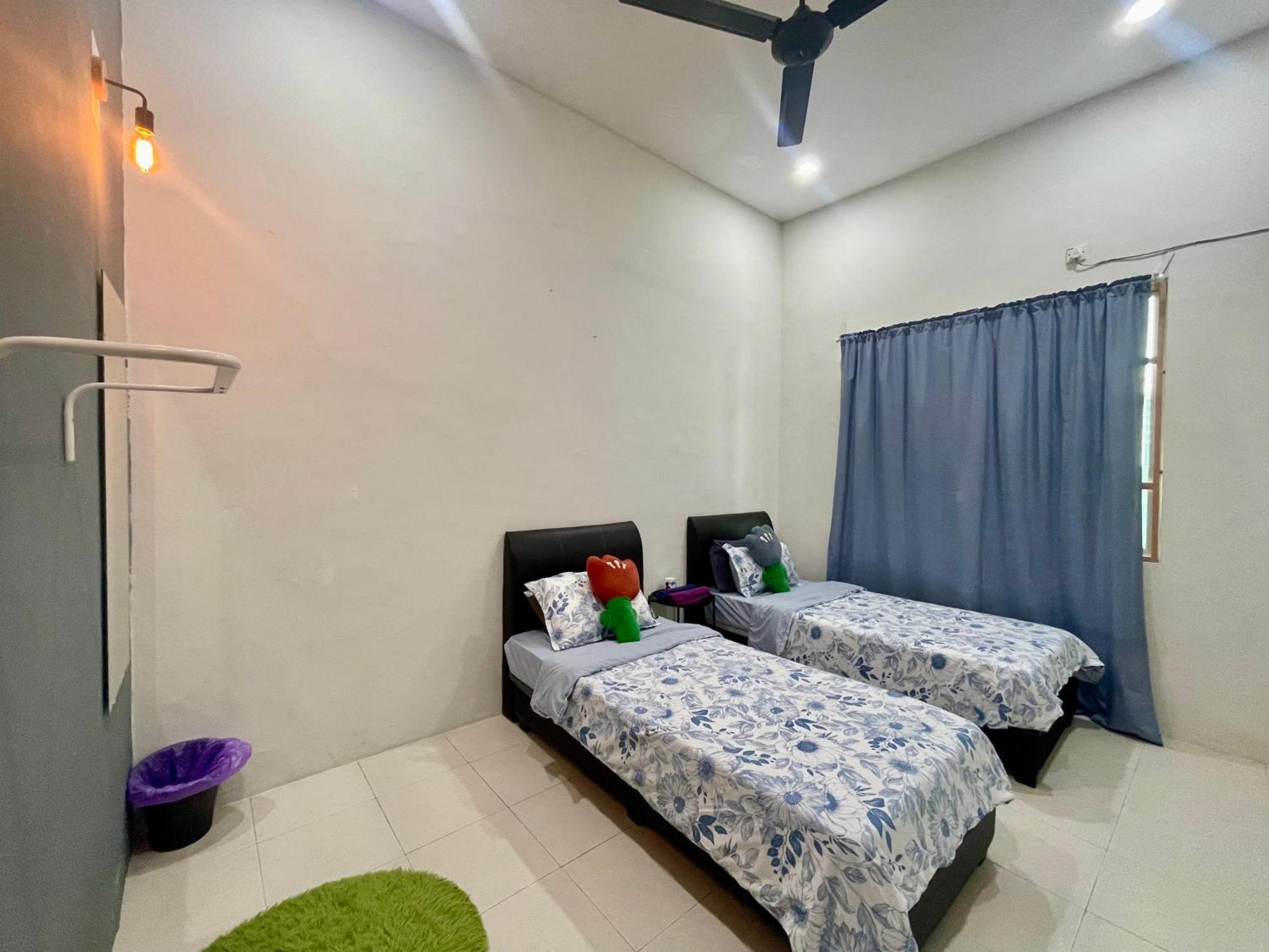 Comfort 36 Entire House At Alma Bukit Mertajam Luaran gambar